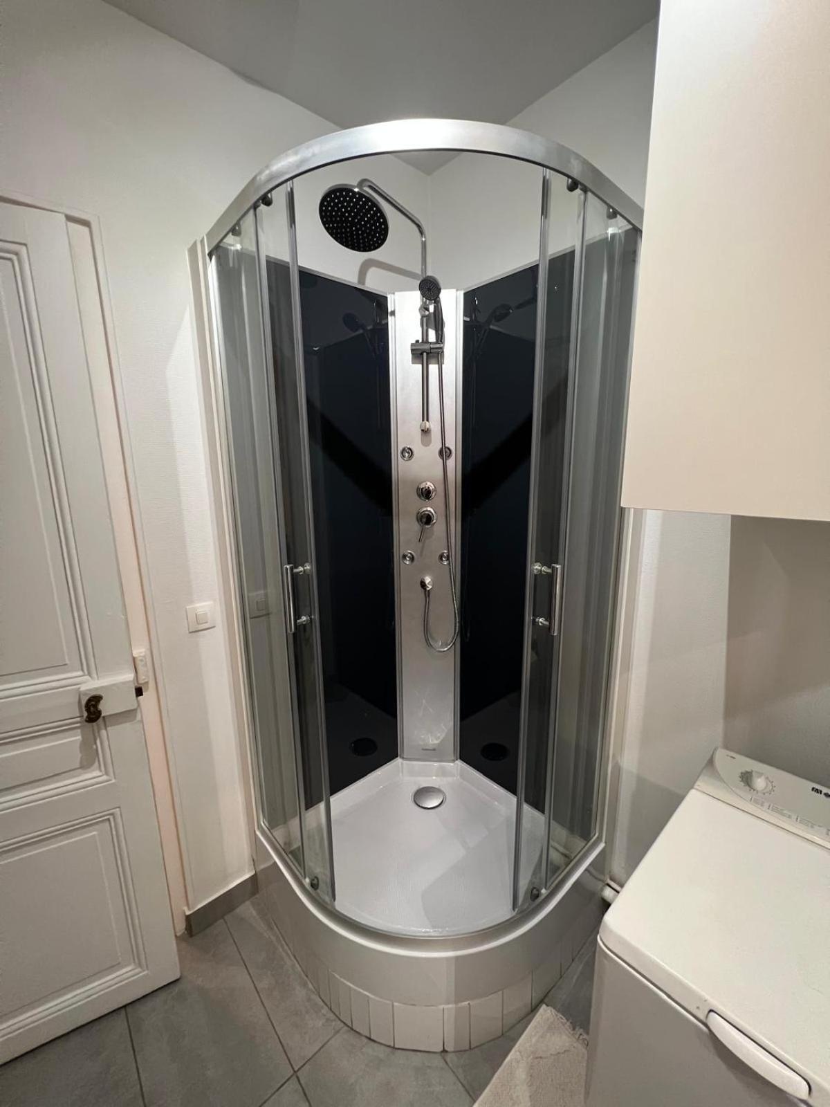 Studio Cosy Aux Portes De Paris - 2Pax Saint-Ouen  Ngoại thất bức ảnh