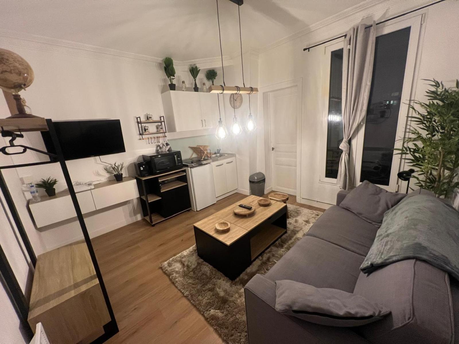 Studio Cosy Aux Portes De Paris - 2Pax Saint-Ouen  Ngoại thất bức ảnh